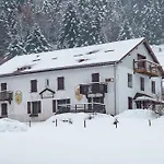 Le Regit - Proche Station De Apartmán